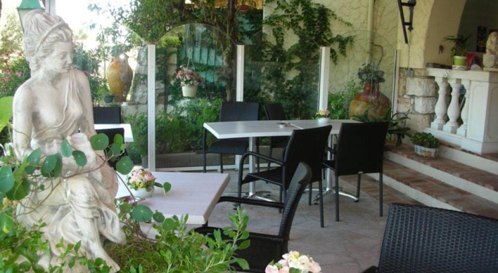 Castel Garoupe Hotel Antibes Ngoại thất bức ảnh
