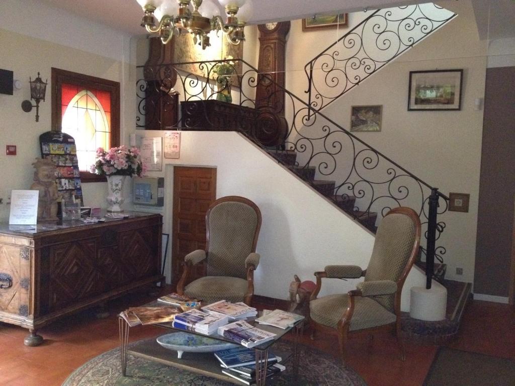 Castel Garoupe Hotel Antibes Ngoại thất bức ảnh