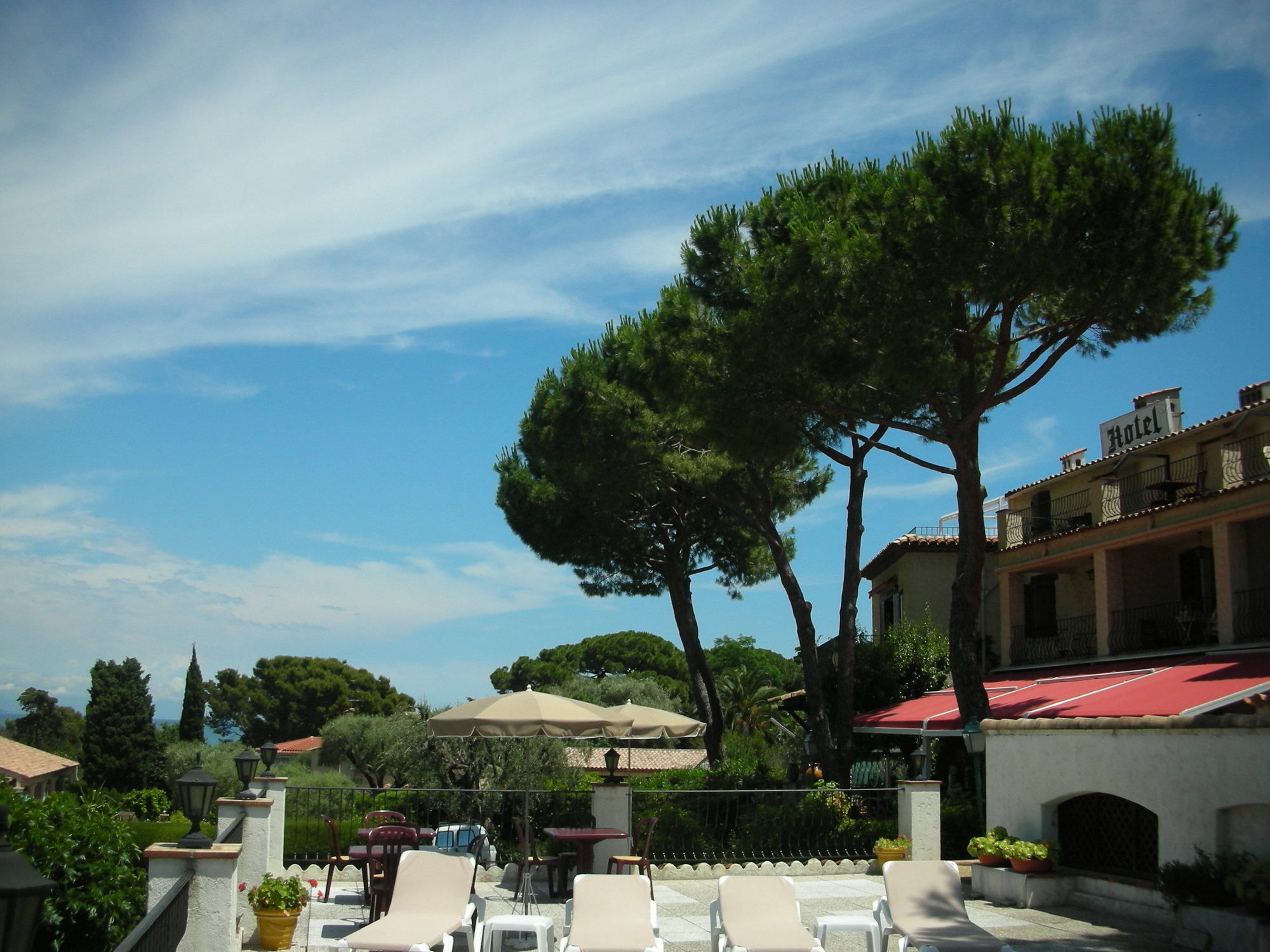 Castel Garoupe Hotel Antibes Ngoại thất bức ảnh
