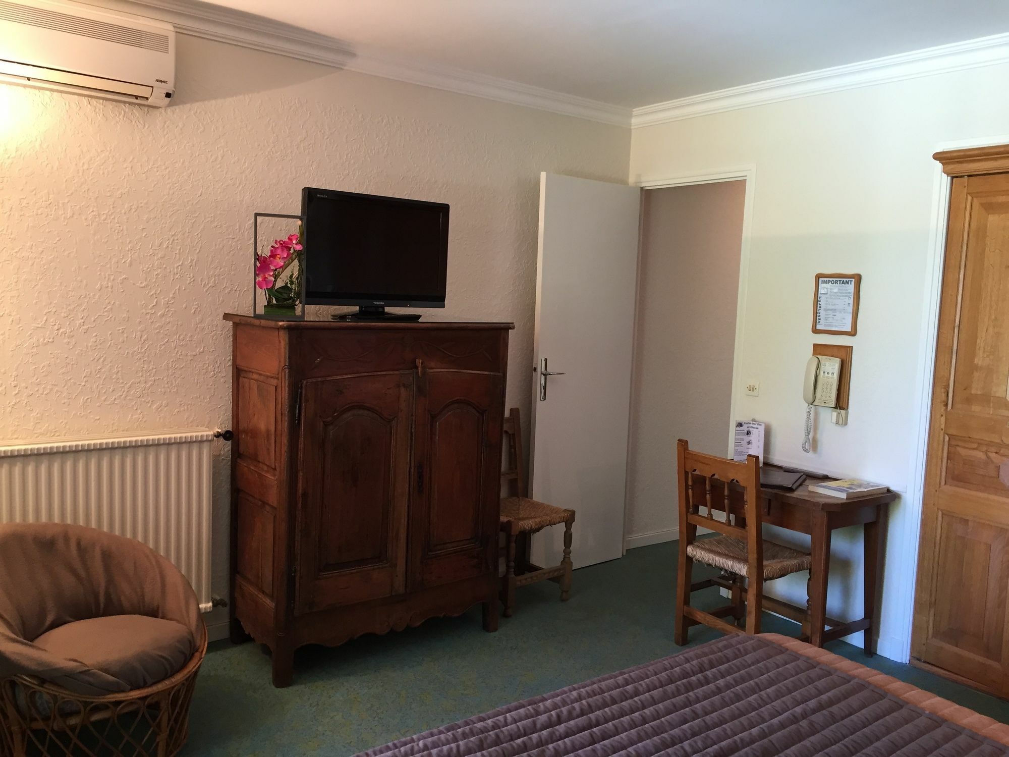 Castel Garoupe Hotel Antibes Ngoại thất bức ảnh
